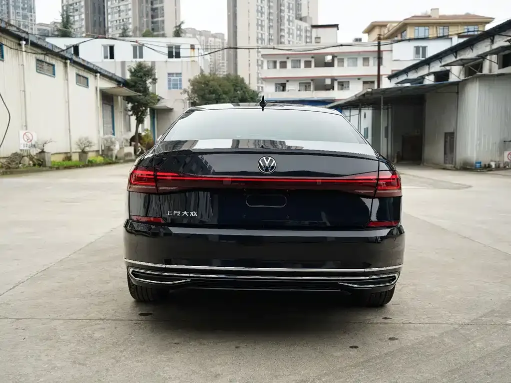 Volkswagen Passat 2022 из CN, фото 4