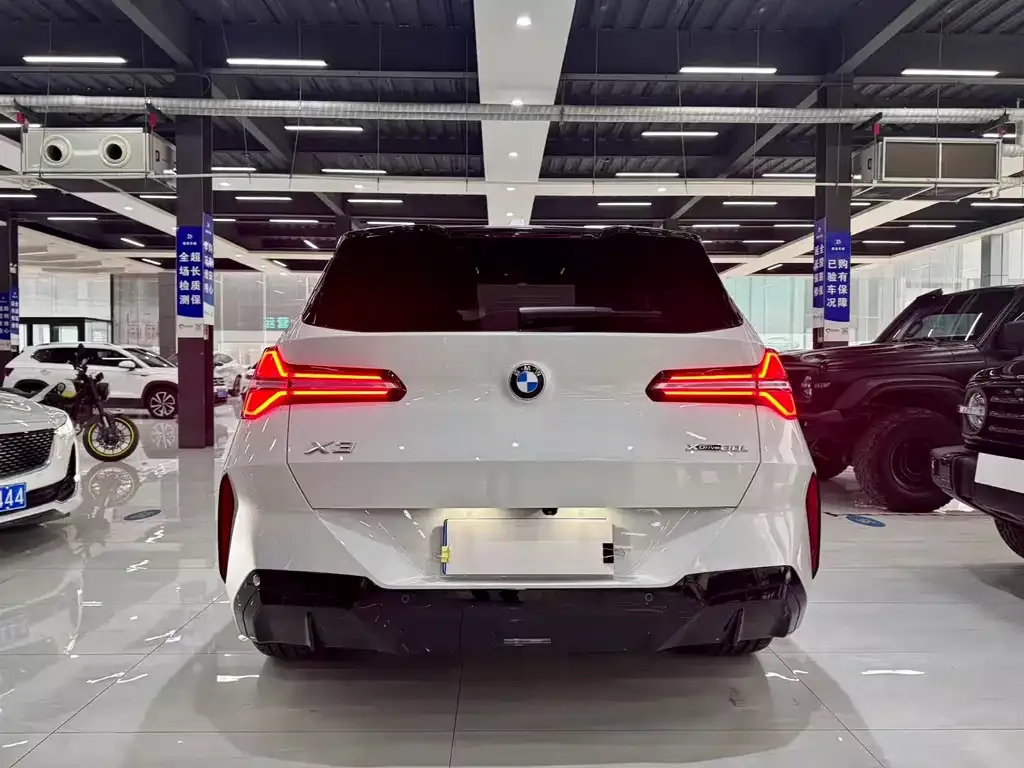 BMW X3 2025 из CN, фото 4
