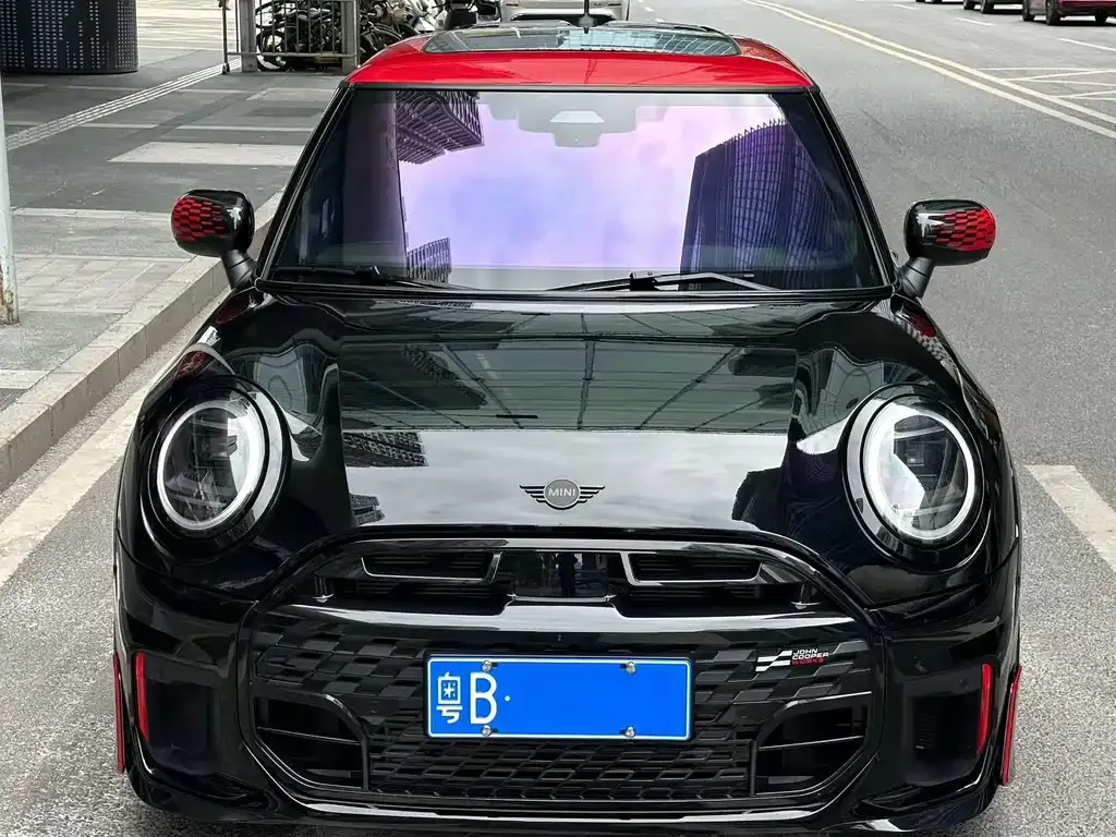 MINI JCW (John Cooper Works) 2025 из CN, фото 9