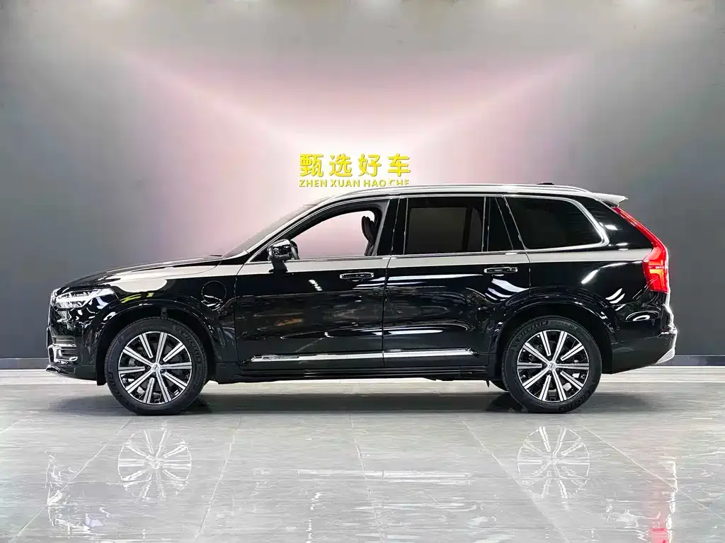 Volvo XC90 PHEV 2022 из CN, фото 2