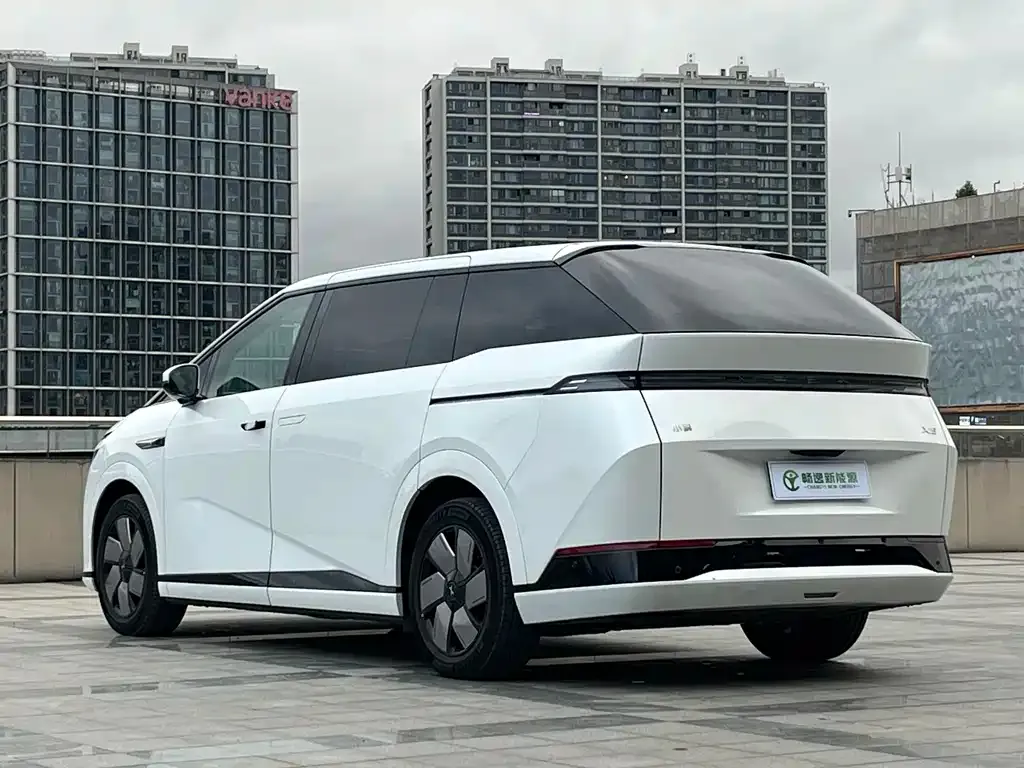 XPeng X9 2024 из CN, фото 3