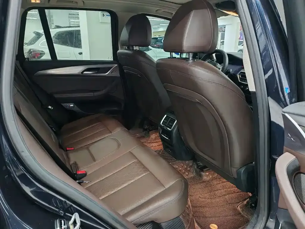 BMW iX3 2022 из CN, фото 7