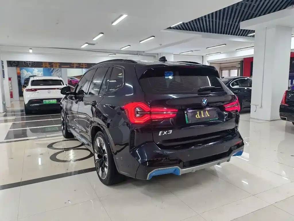 BMW iX3 2022 из CN, фото 2