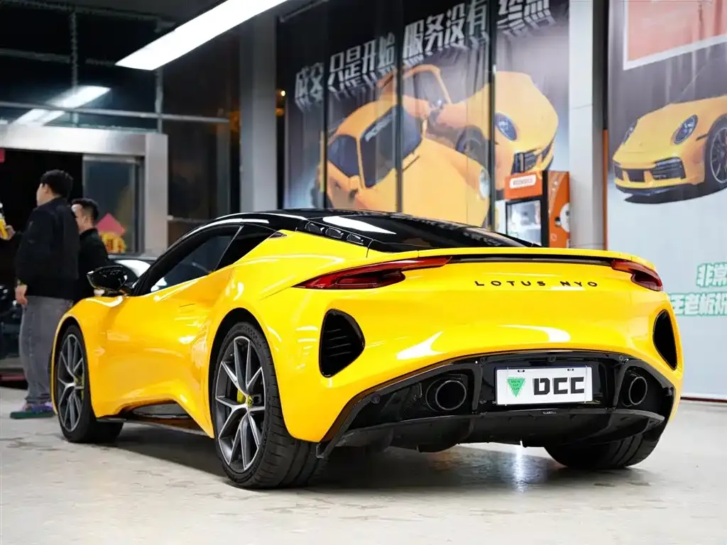 Lotus Emira 2023 из CN, фото 8