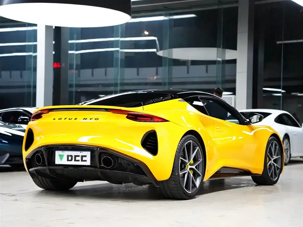 Lotus Emira 2023 из CN, фото 4