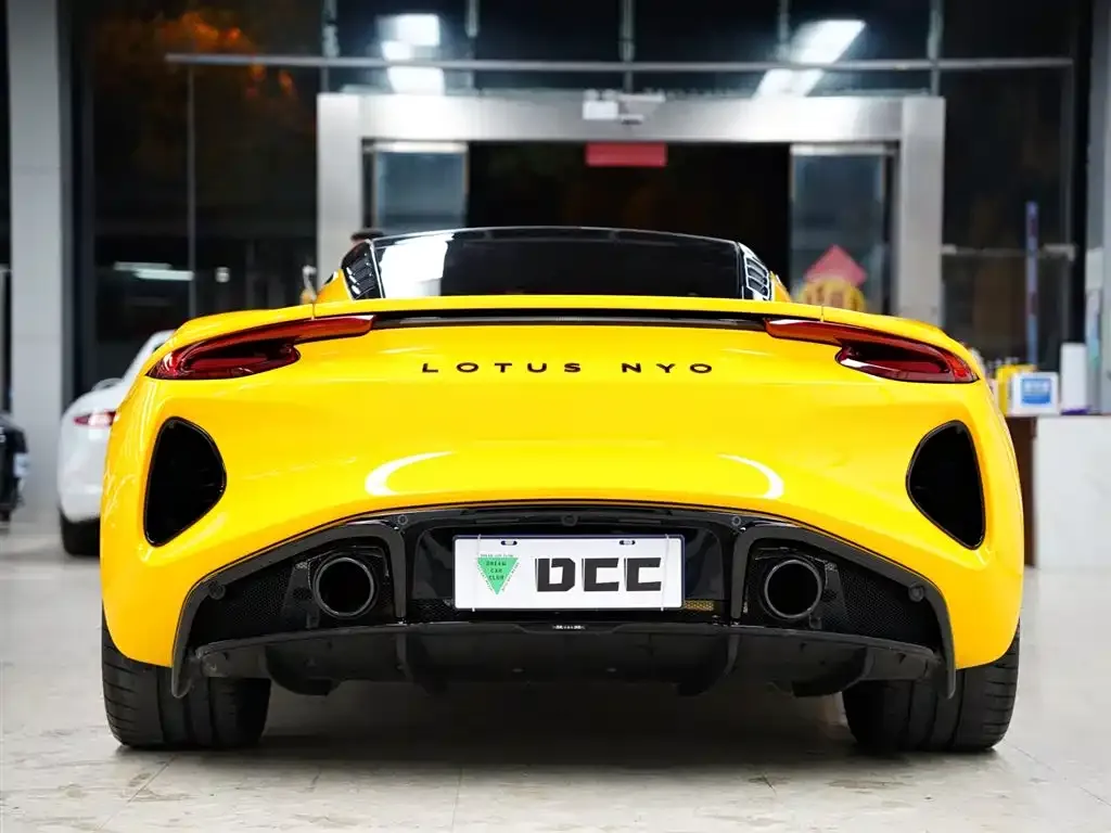 Lotus Emira 2023 из CN, фото 10