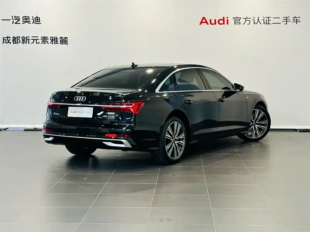 Audi A6L 2023 из CN, фото 2