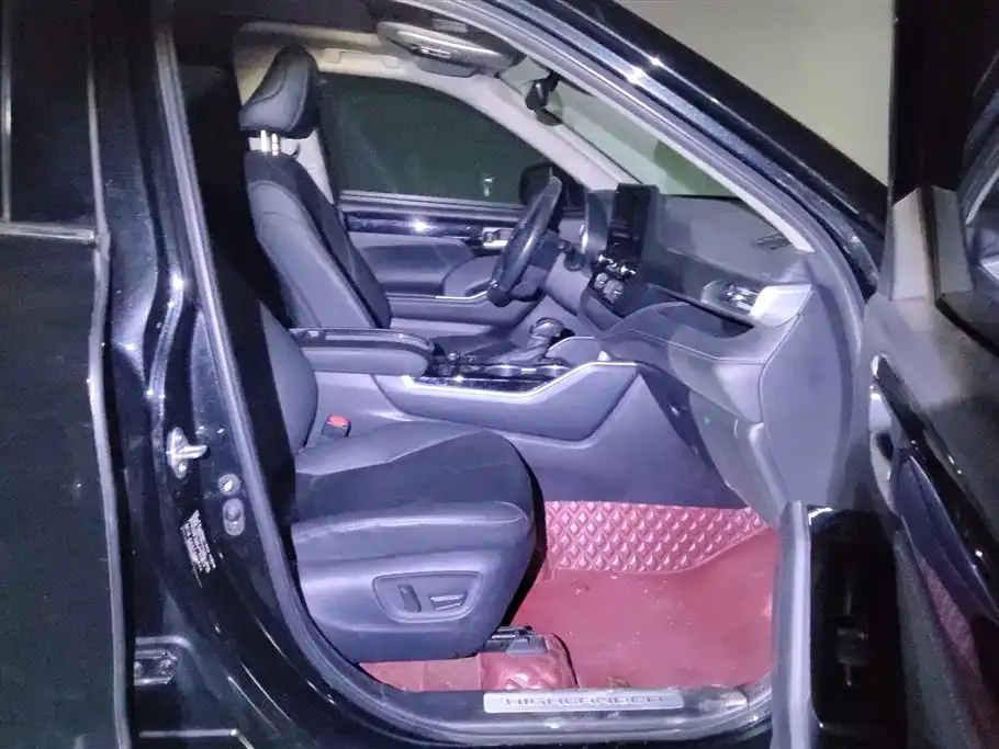 Toyota Highlander 2023 из CN, фото 9