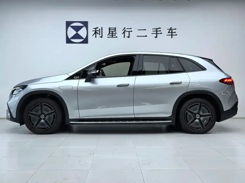 Mercedes-Benz EQE SUV 2025 из CN, фото 4