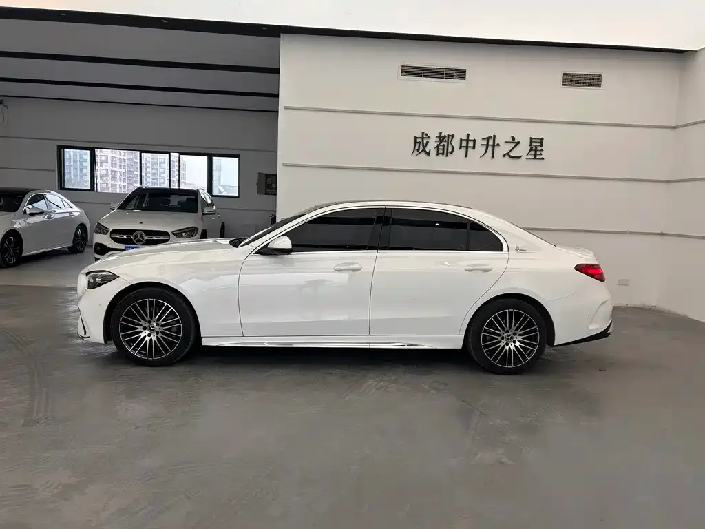 Mercedes-Benz C-Class — фото 10