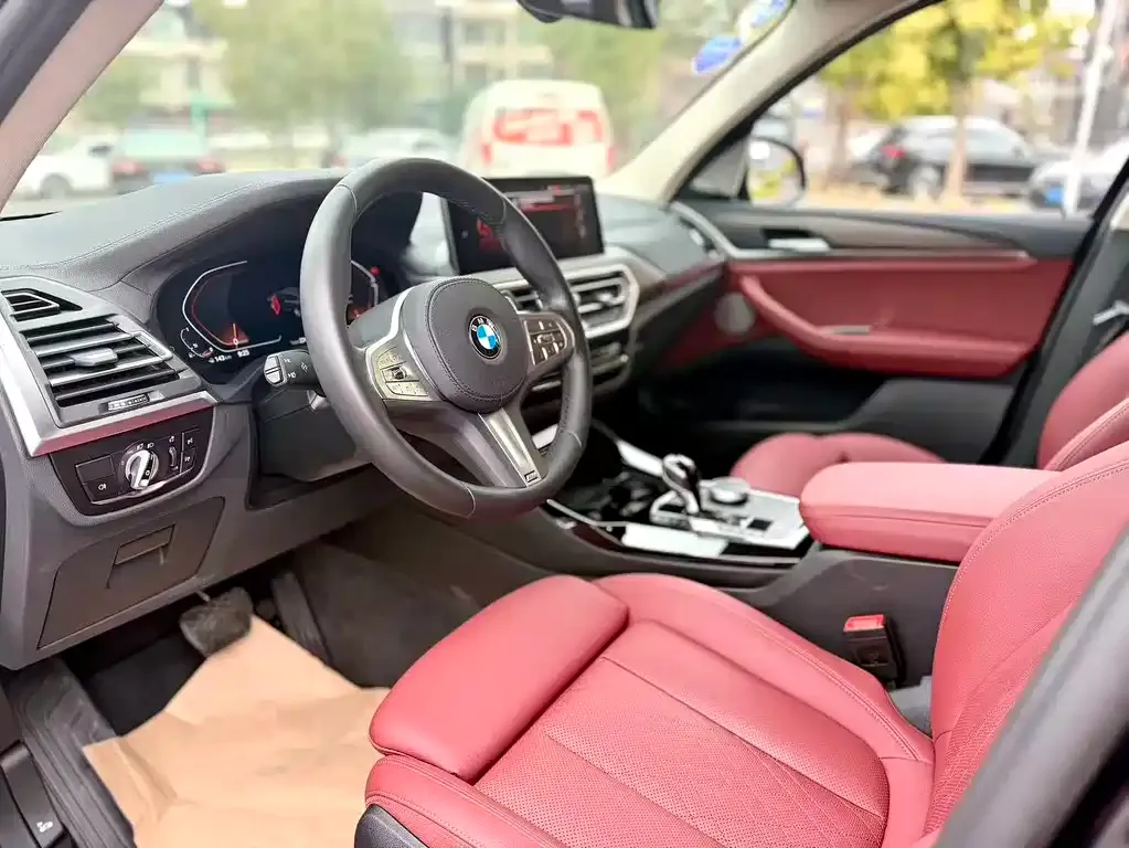 BMW X3 2024 из CN, фото 2