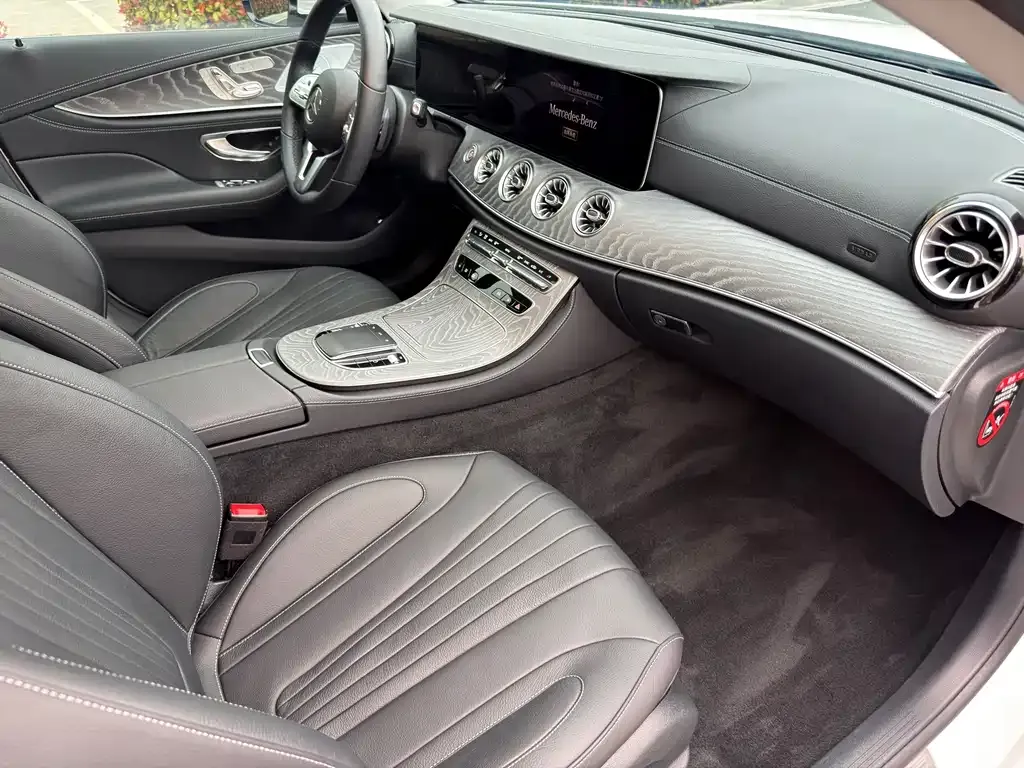 Mercedes-Benz CLS — фото 5