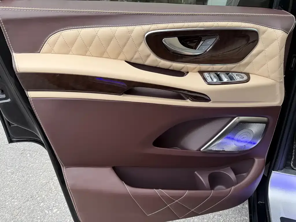 Mercedes-Benz Vito 2021 из CN, фото 6