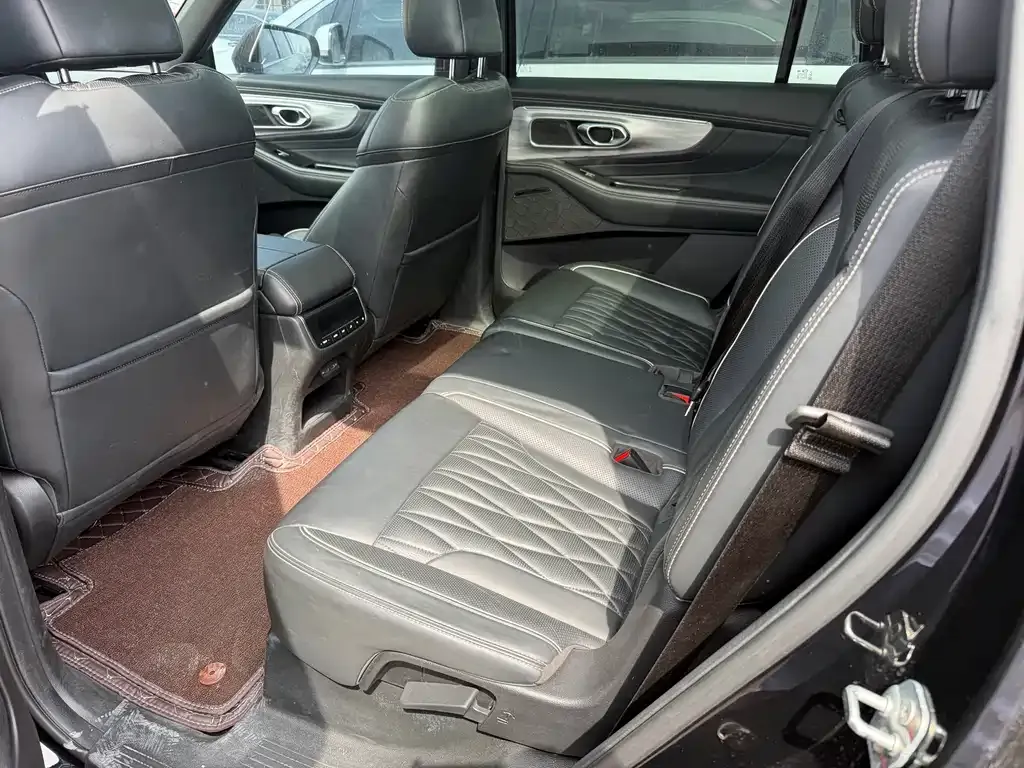GAC Motor Trumpchi GS8 — фото 8
