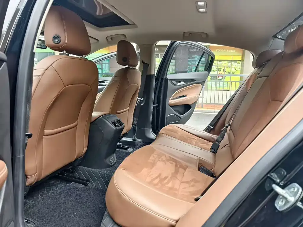 Buick Regal — фото 7