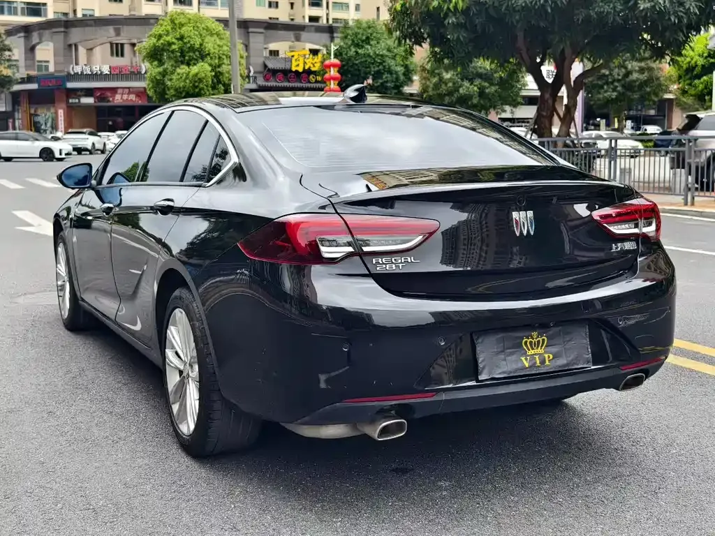 Buick Regal — фото 8