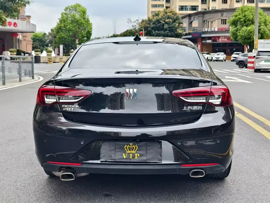 Buick Regal — фото 4