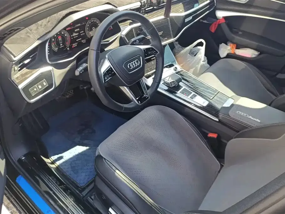 Audi A6L 2024 из CN, фото 5