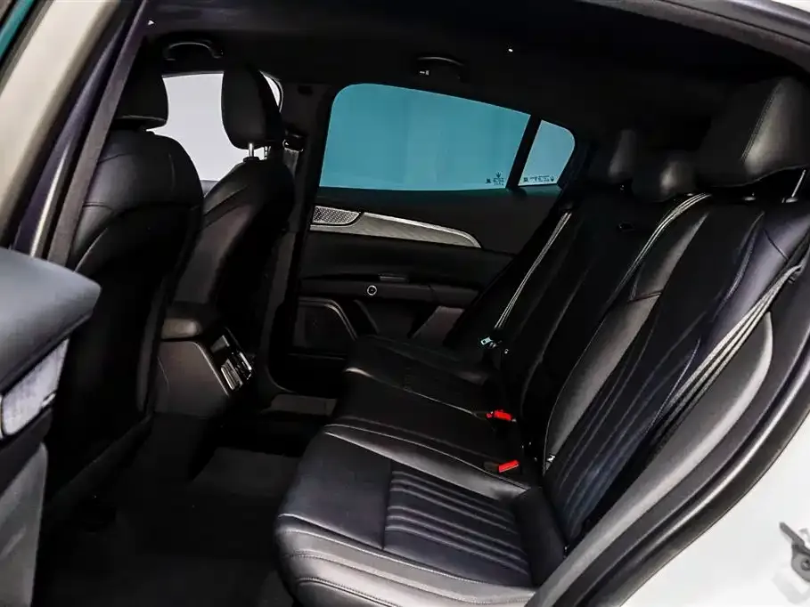 Maserati Grecale 2023 из CN, фото 6