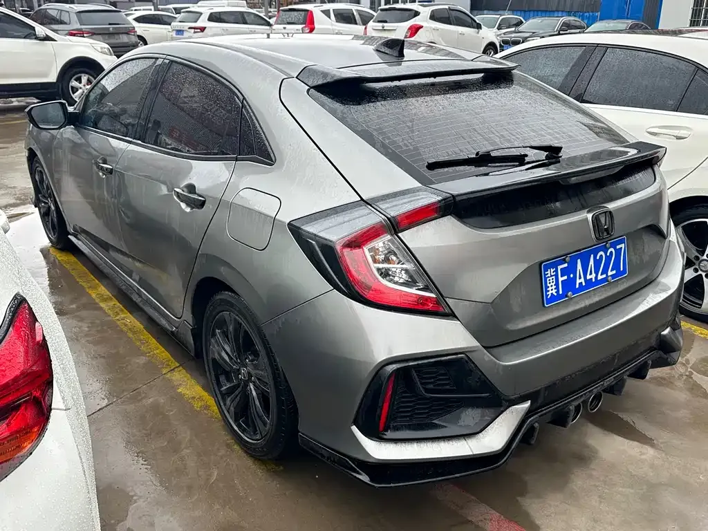 Honda Civic — фото 5