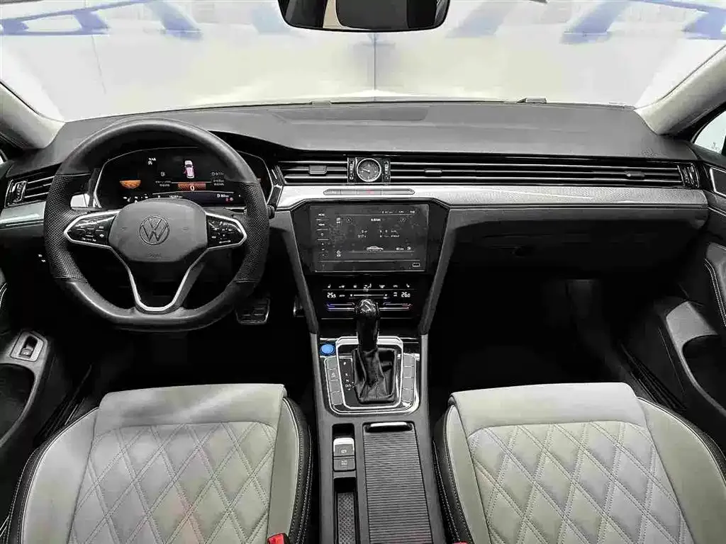 Volkswagen Magotan 2025 из CN, фото 9