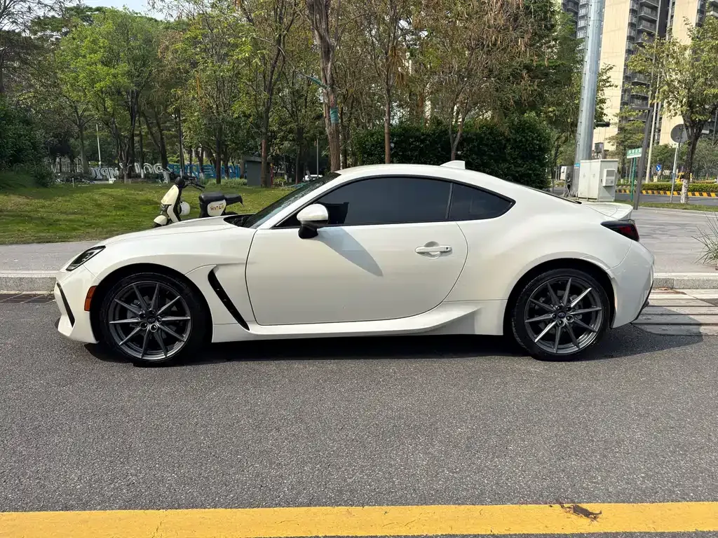 Subaru BRZ — фото 7