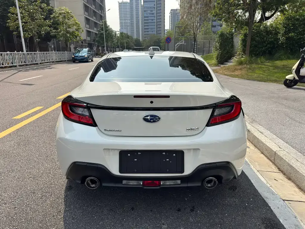 Subaru BRZ — фото 9