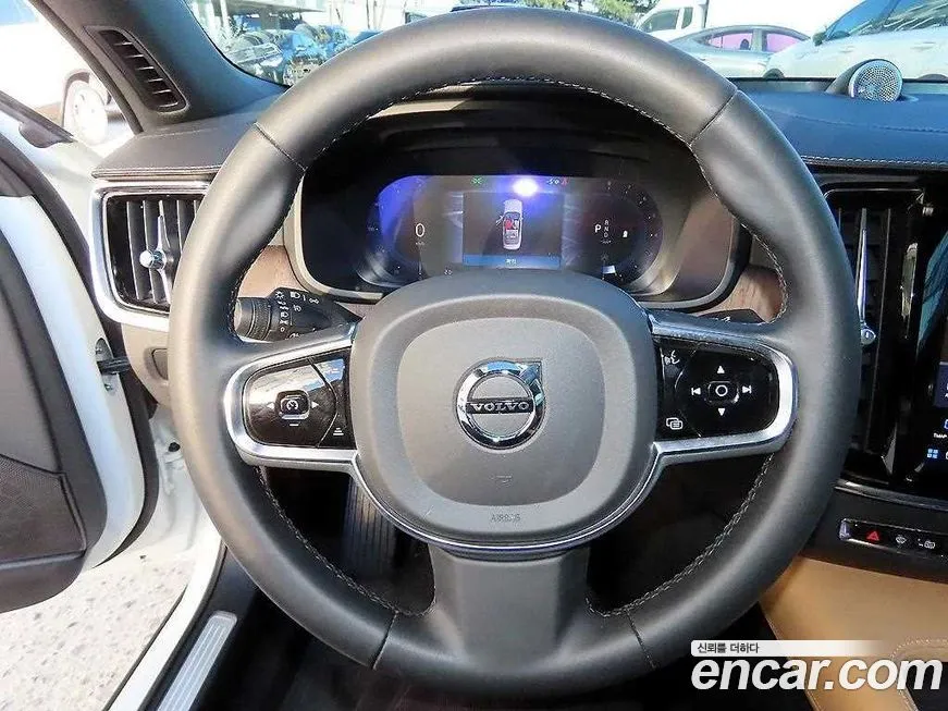 Volvo S90 2024 из KR, фото 10