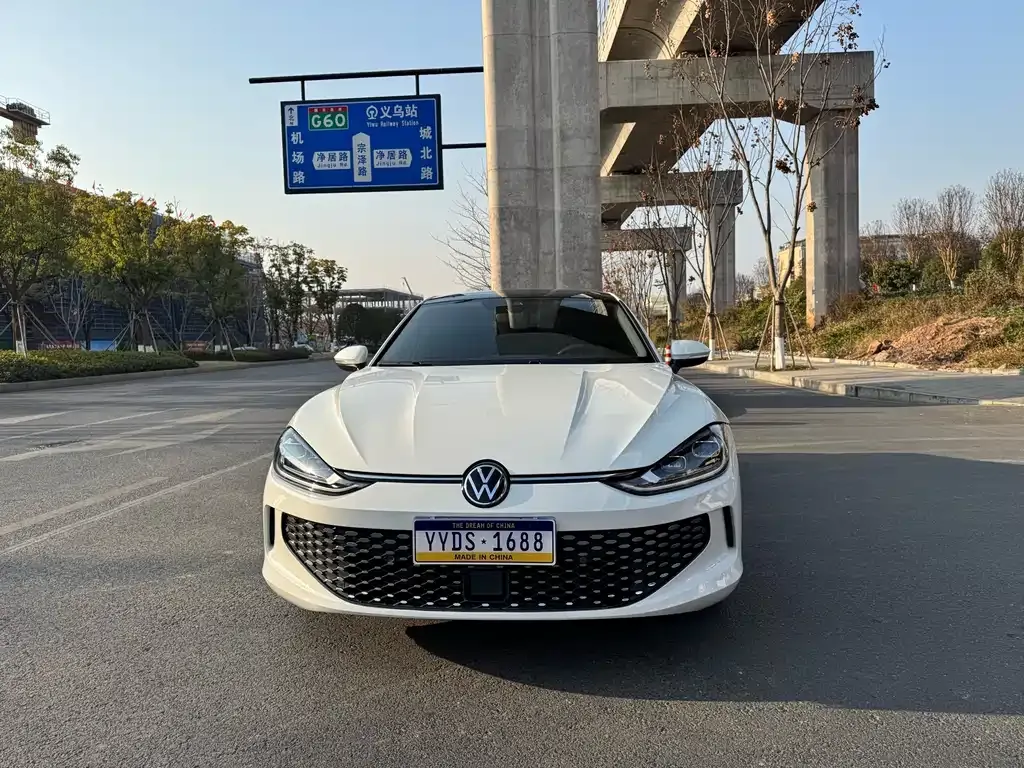 Volkswagen Lamando 2024 из CN, фото 2