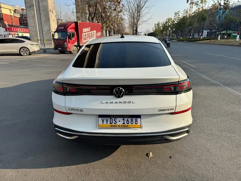 Volkswagen Lamando 2024 из CN, фото 3