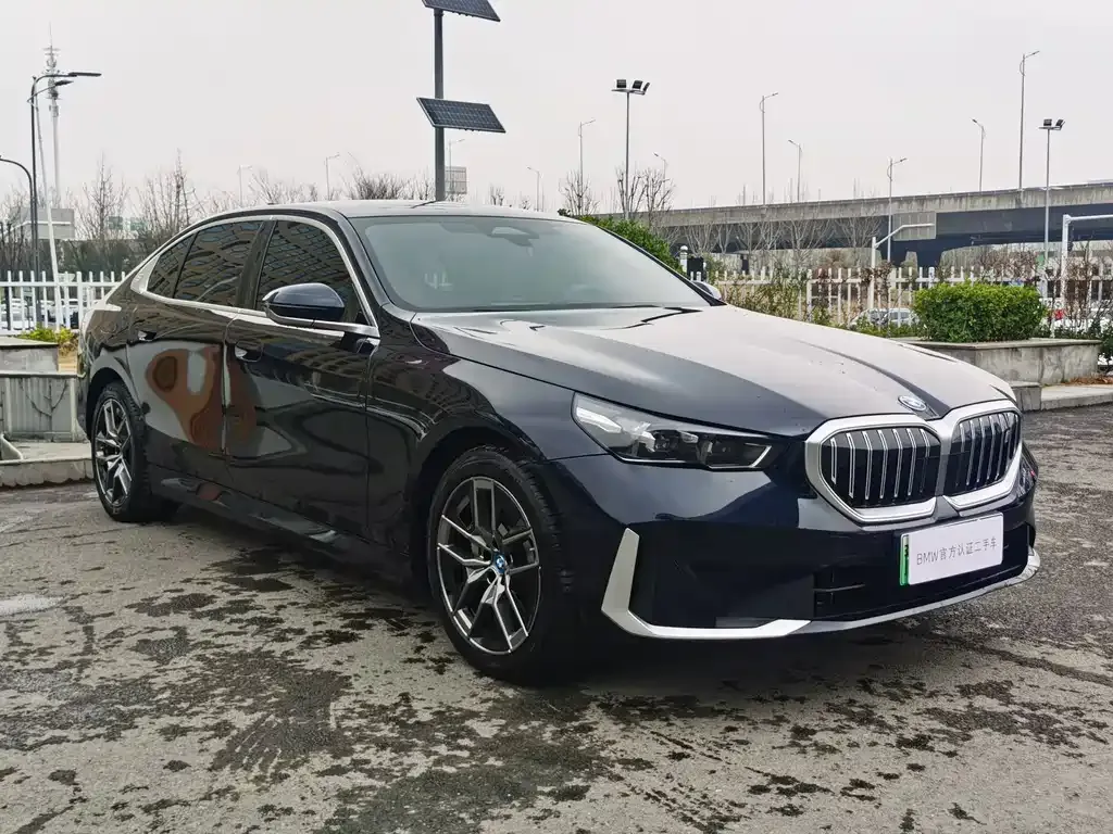 BMW i5 2025 из CN, фото 7