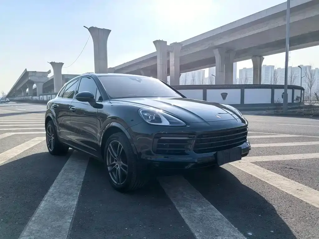 Porsche Cayenne — фото 4