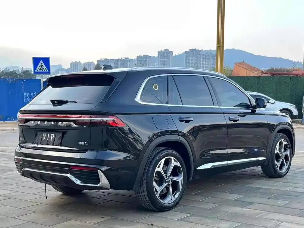 Geely Xingyue L — фото 3