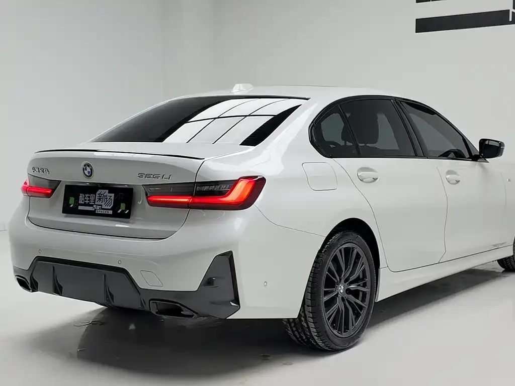 BMW 3 Series — фото 10