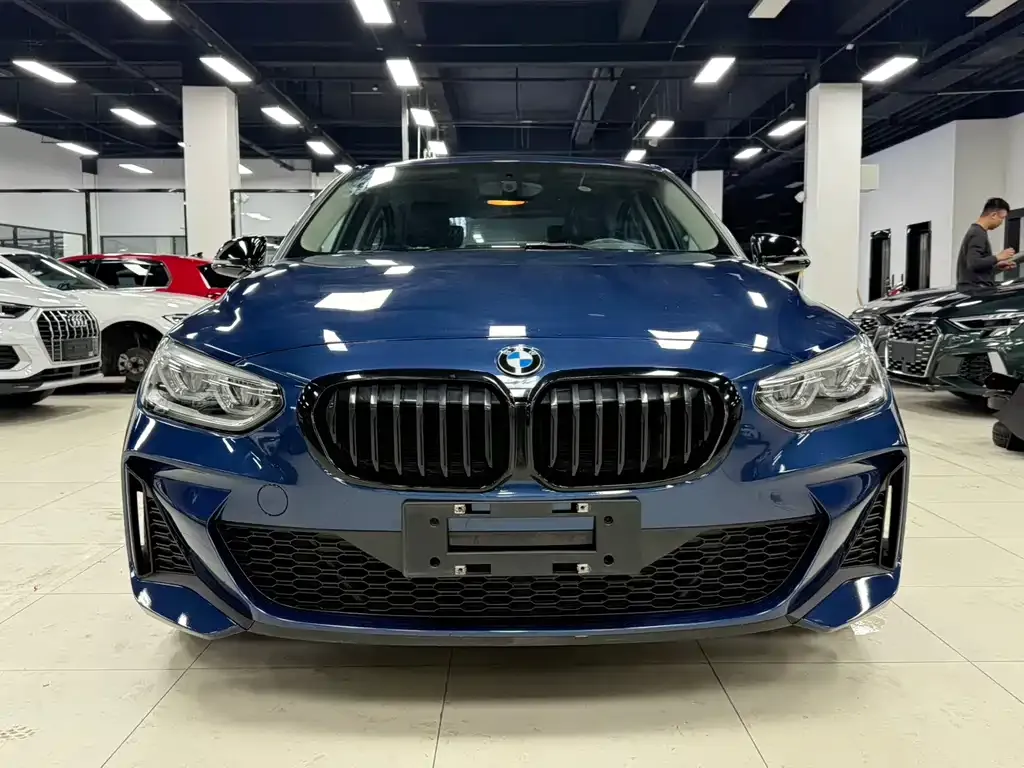 BMW 1 Series 2022 из CN, фото 7