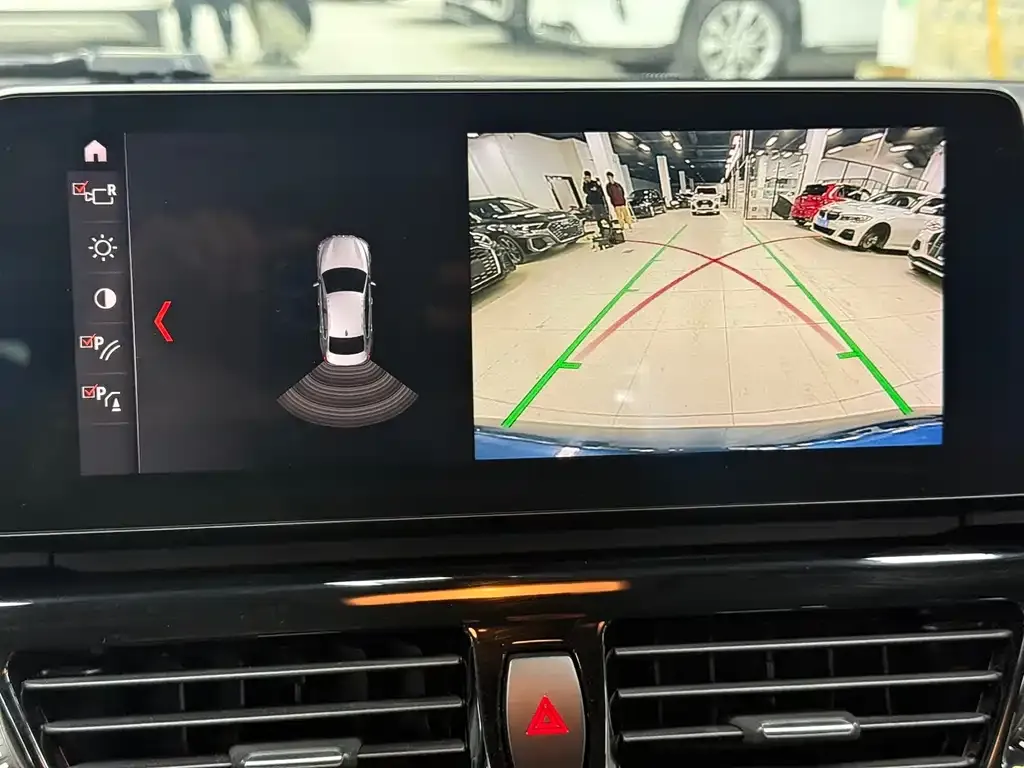 BMW 1 Series 2022 из CN, фото 8