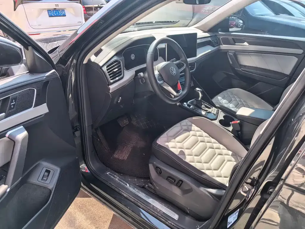 Volkswagen Tayron 2023 из CN, фото 9