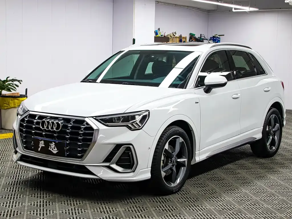 Audi Q3 2022 из CN, фото 1
