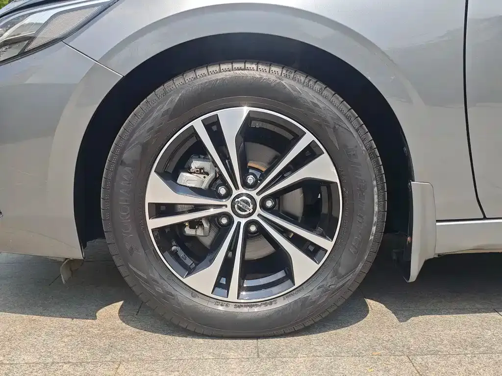 Nissan Sylphy 2021 из CN, фото 2