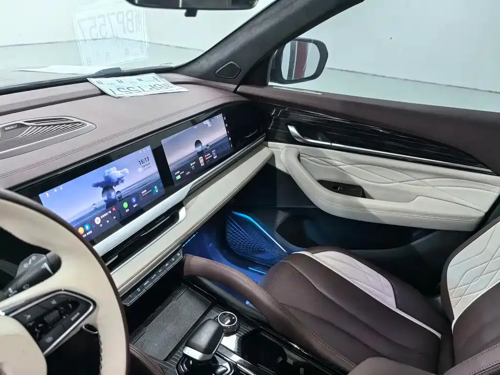 Geely Xingyue L 2024 из CN, фото 2