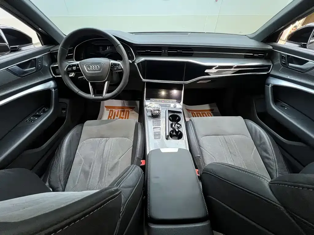 Audi A6L 2021 из CN, фото 9