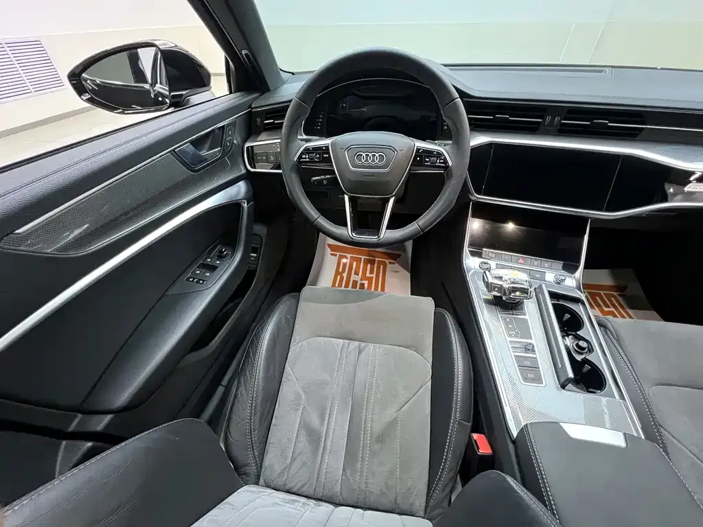 Audi A6L 2021 из CN, фото 6