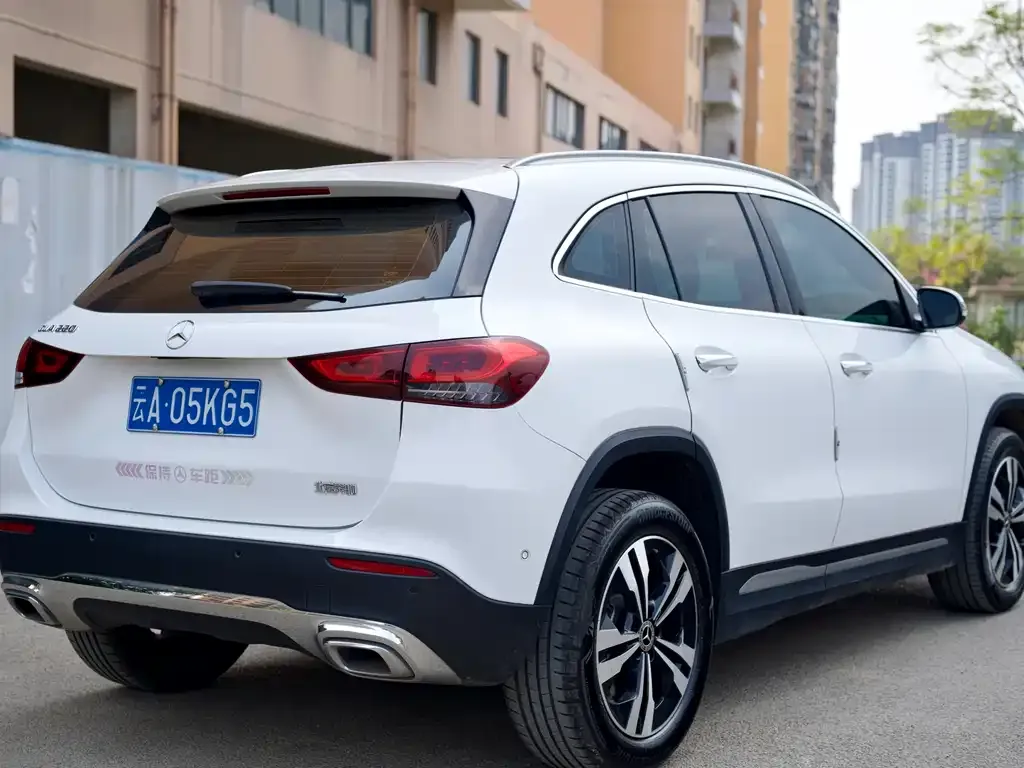 Mercedes-Benz GLA — фото 9
