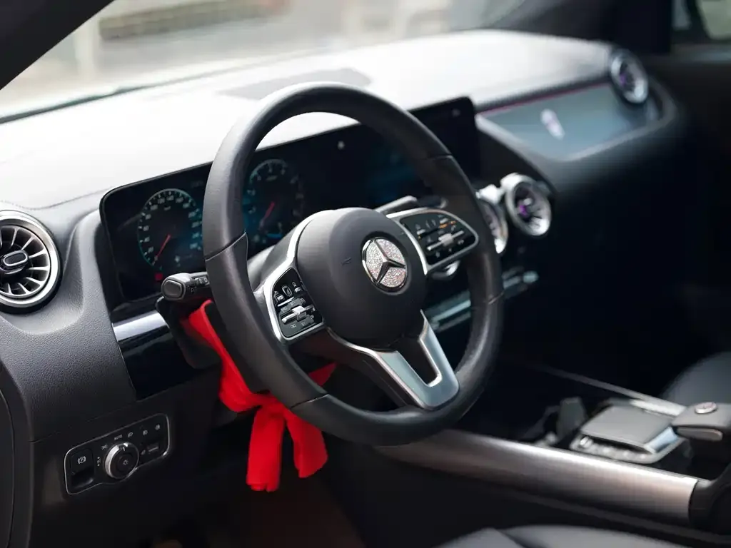 Mercedes-Benz GLA — фото 4