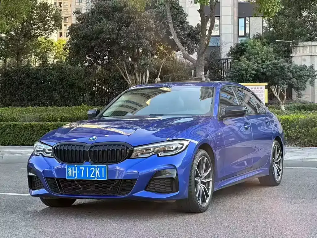 BMW 3 Series 2021 из CN, фото 1
