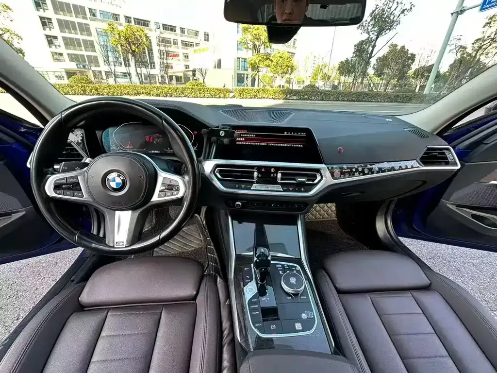 BMW 3 Series 2021 из CN, фото 6