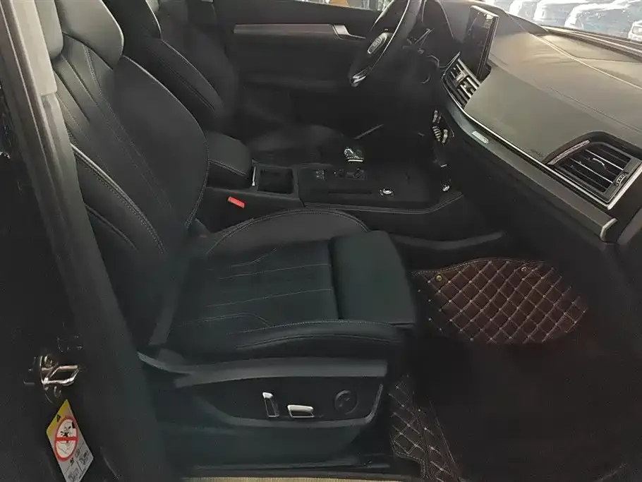 Audi Q5L 2024 из CN, фото 9