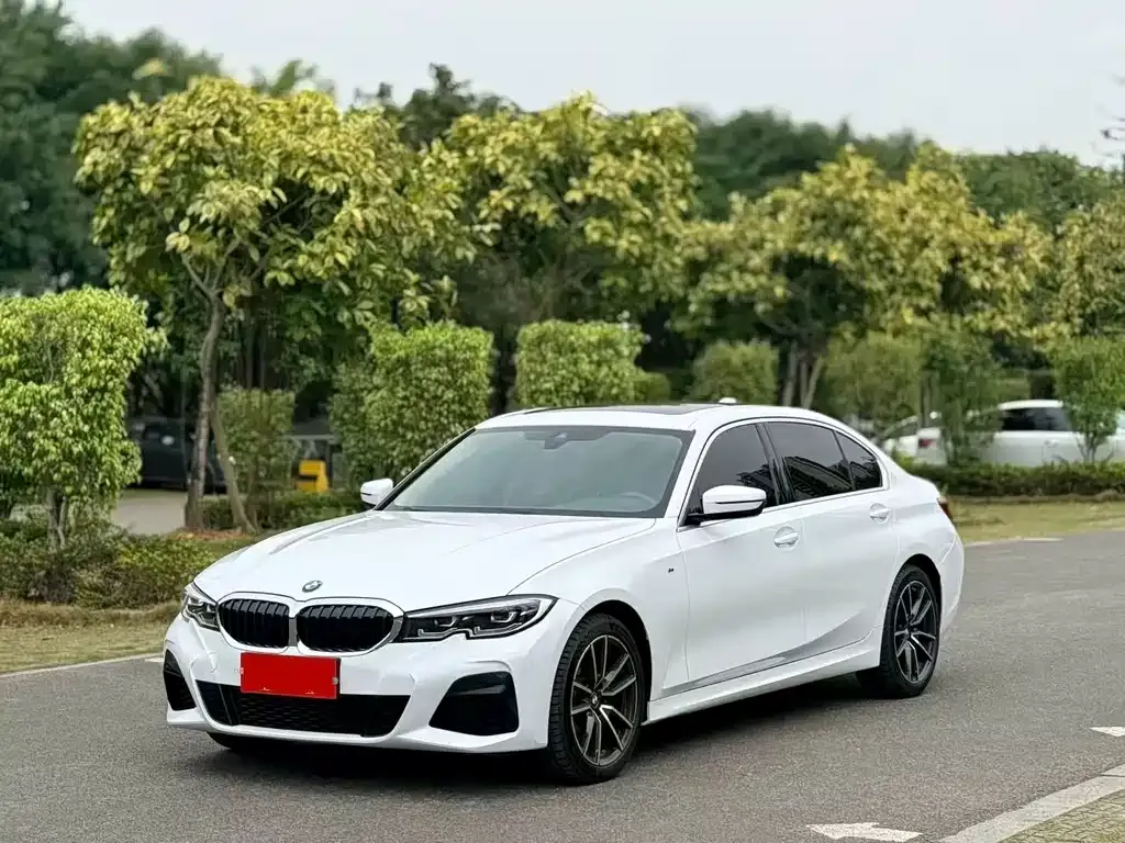 BMW 3 Series — фото 1