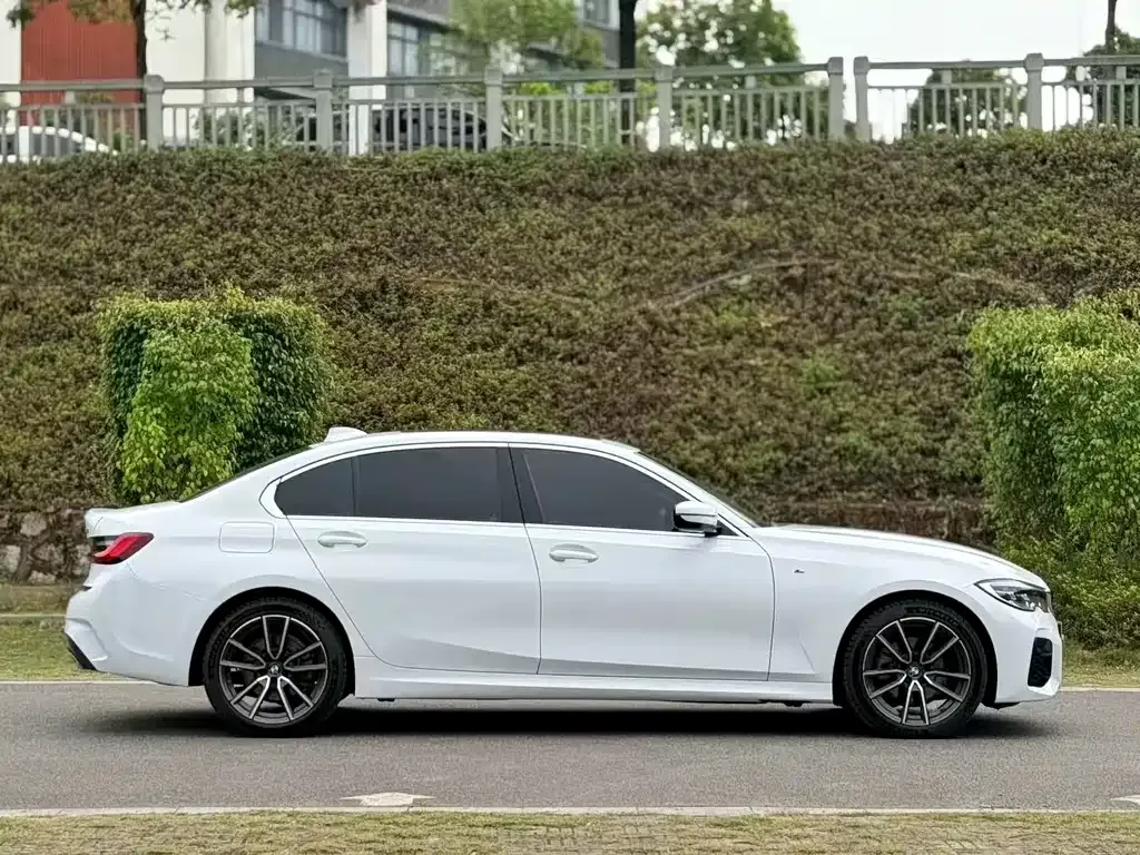 BMW 3 Series — фото 9