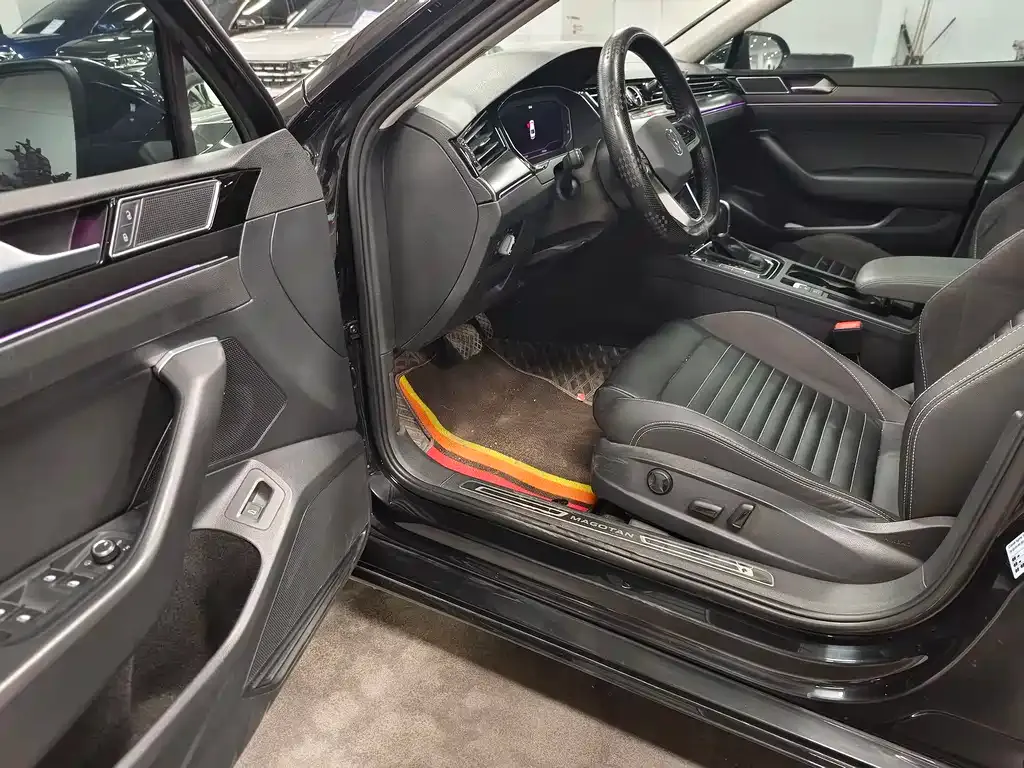 Volkswagen Magotan 2021 из CN, фото 10